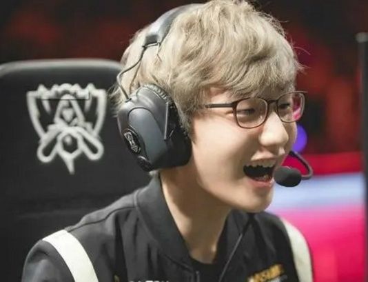 他身上体现 他身上体现