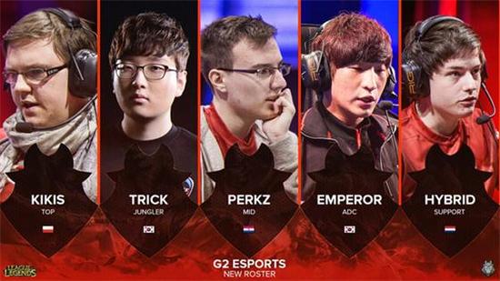 却在他面前 却在他面前