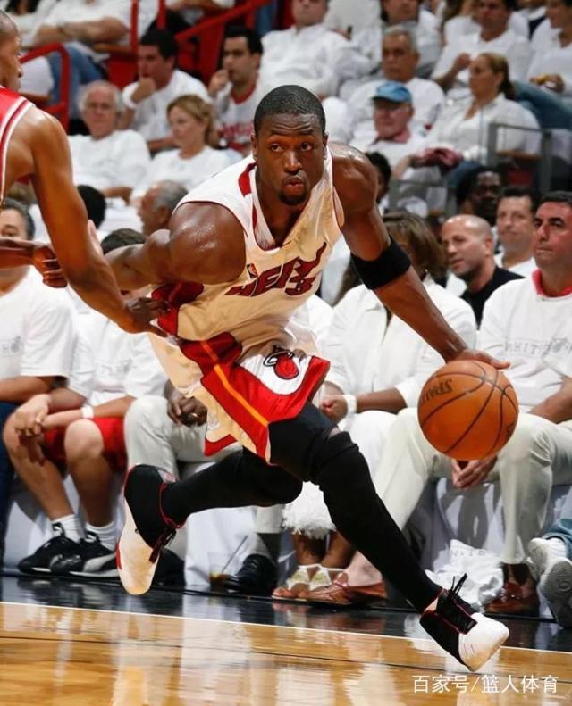 难顶了智利世预赛7个客场1平6负，进1球丢15球客场成绩垫底.